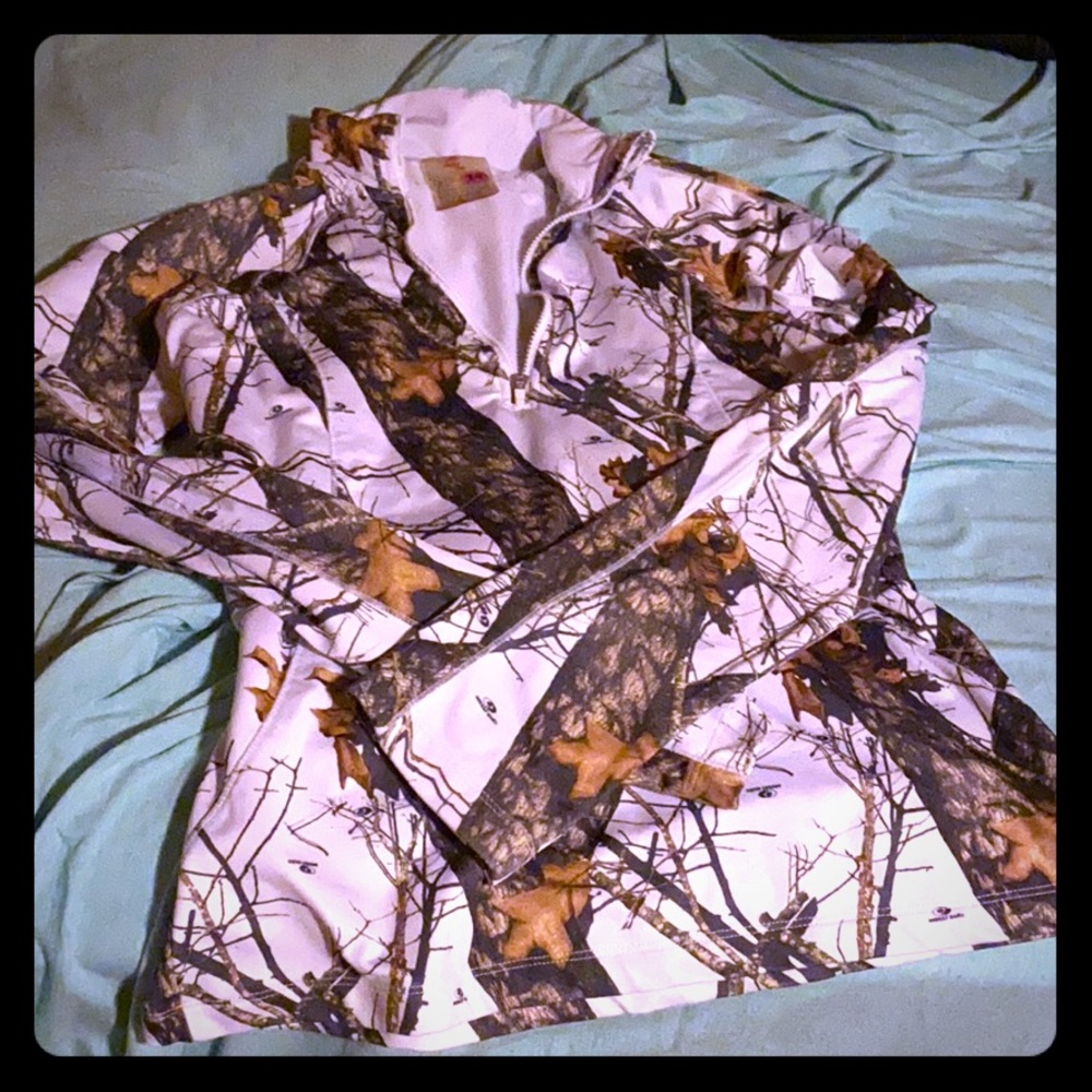 White camo half zip